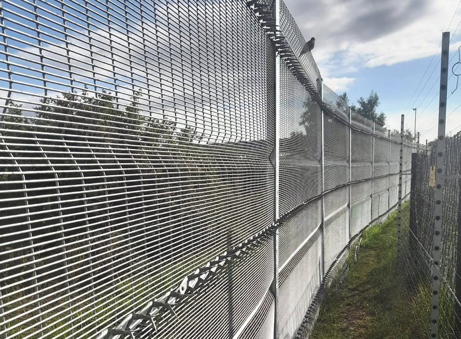 Clear View Fencing: Understand and where to obtain in South Africa